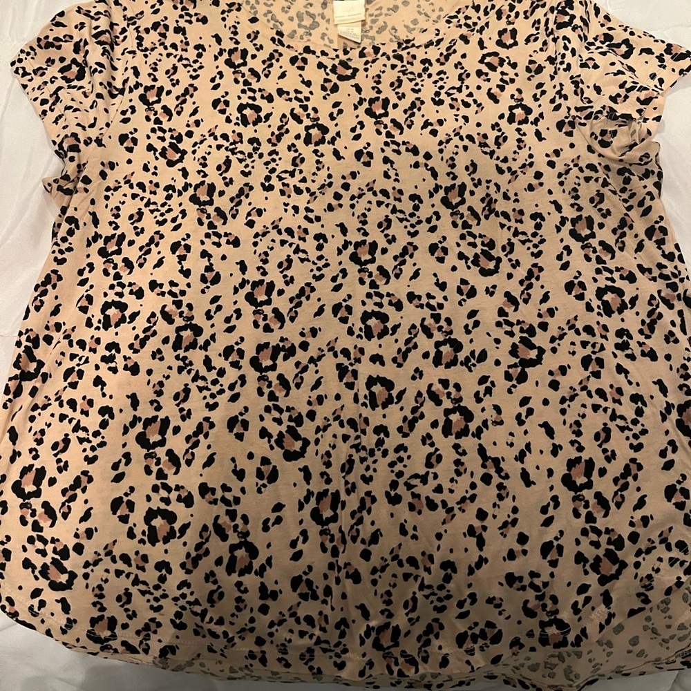 H&M Animal Print Blouse- M - Picture 2 of 4